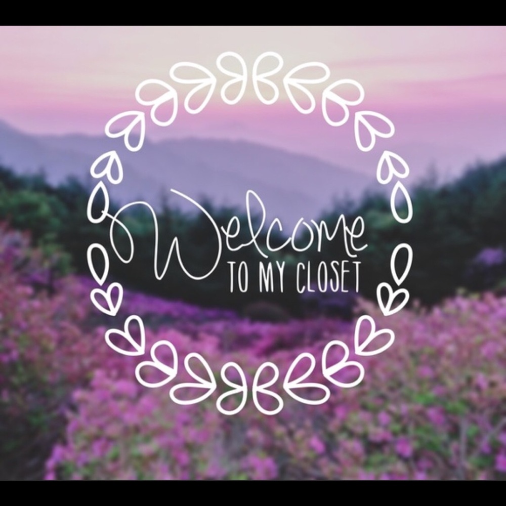 WELCOME TO MY CLOSET!❤️